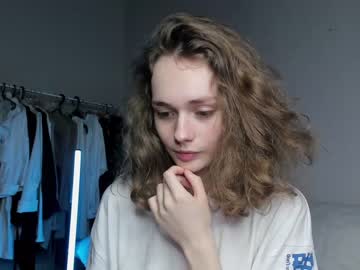Nude cam girl mxxnsxsul image #2183576