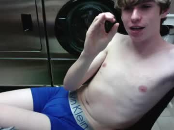 Nude cam man evan_p18 image #1102165
