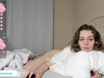 Nude cam girl mxxnsxsul image #3094403