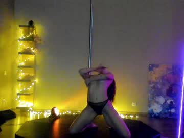 Nude cam girl _meganmeow_ image #3571265