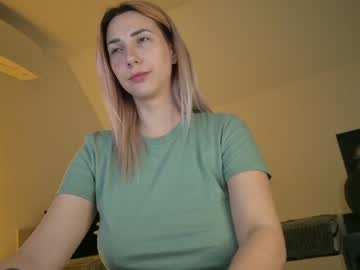 Nude cam girl allayah image #6637894
