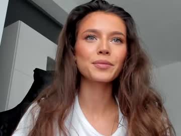 Nude cam girl isia_slay image #3566420