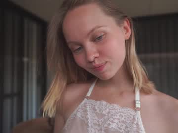 Nude cam girl bibi_it_is image #3644576