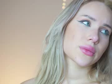 Nude cam girl pearl_blonde image #1173172