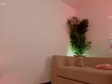 Nude cam girl gigi_ulala image #4675452