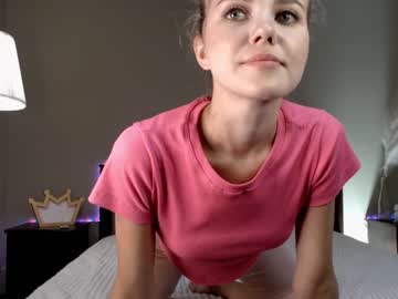 Nude cam girl amourvenenum image #2309685