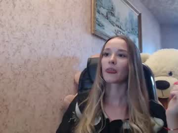 Nude cam girl ariana_777 image #1593610