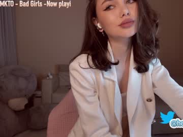 Nude cam girl hollyextra image #1408062