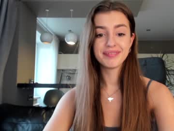 Nude cam girl coy_amina_ image #2941475