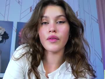Nude cam girl nelliecross image #2858505