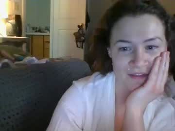 wiggletr0n nude girls camming