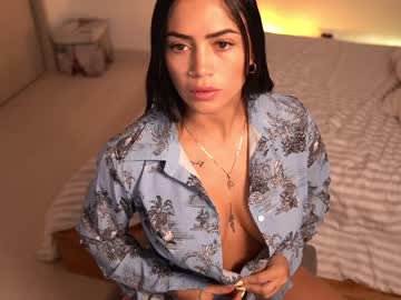 Nude cam girl ashlyeroberts01 image #3832533