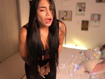 Nude cam girl ashlyeroberts01 image #3868305