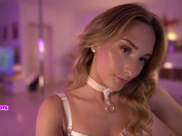 Nude cam girl hannahjames710 image #4631499