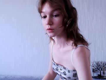 Nude cam girl the_mayhem_ image #4057340