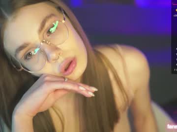 Nude cam girl hoolybunny image #3125720
