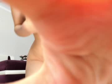 Nude cam girl mei_tin image #2230174
