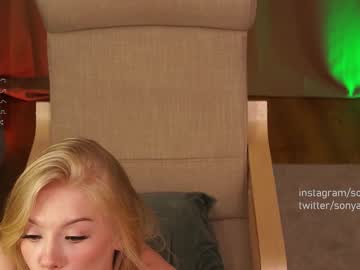 Nude cam girl sonyaplush image #3464251