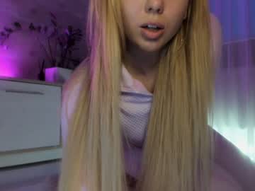 Nude cam girl meryfoxxx image #3832451