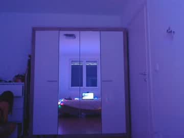 Nude cam girl mayadelevinnge image #1197064