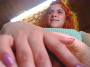 Nude cam girl strawberry_doll18 image #733285
