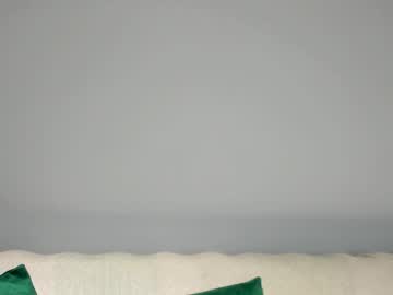 Nude cam girl aria_diaz image #4384118