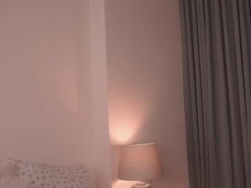 Nude cam girl _2strangers image #341124