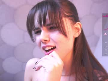Nude cam girl annwithoutane image #3658033