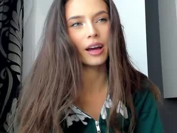 Nude cam girl isia_slay image #3279474