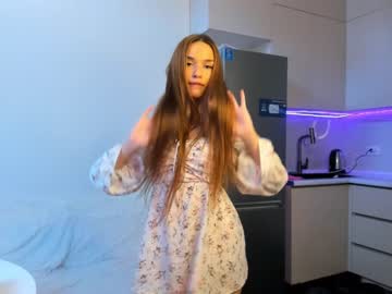 Nude cam girl fleur_avelle image #6633837