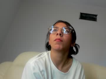Nude cam girl nezo_ image #3413426