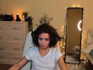 Nude cam girl ella_flar_ image #2786113