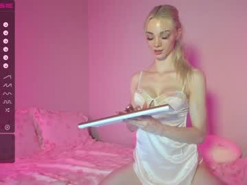 Nude cam girl bunnydollstella image #4427237