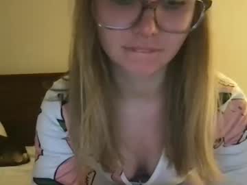 Nude cam girl skylar801 image #4048904