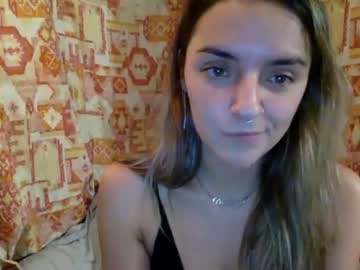 Nude cam girl ella_boo image #685420