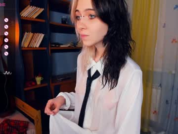 Nude cam girl deliaderrick image #6577435