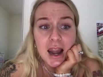 Nude cam girl missariel777 image #6999047