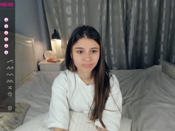 Nude cam girl shinyydiamond image #4796312