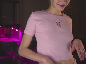 Nude cam girl mayabach image #3597010