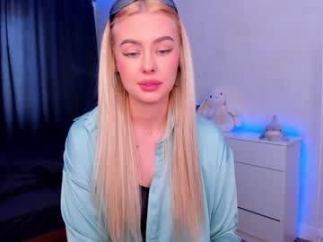 Nude cam girl 8a8y_nura image #3880276