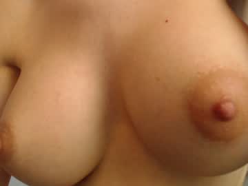 Nude cam girl eat_mee_out image #2104196