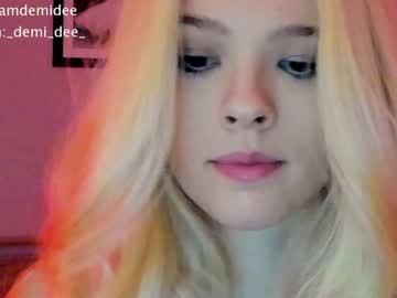 Nude cam girl _demi_dee_ image #358096