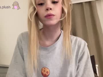 Nude cam girl sonyaplush image #4026272