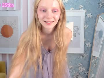 Nude cam girl jenny_ames image #2723048
