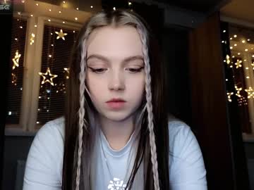 Nude cam girl small_blondee image #5689436
