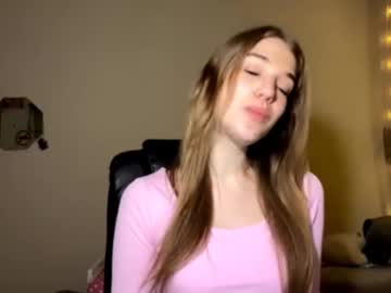 Nude cam girl gwendolynharkey image #7049860