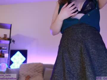 Nude cam girl in_tune image #396951