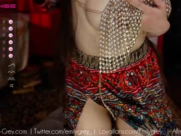 Nude cam girl emilygrey_ image #2961350