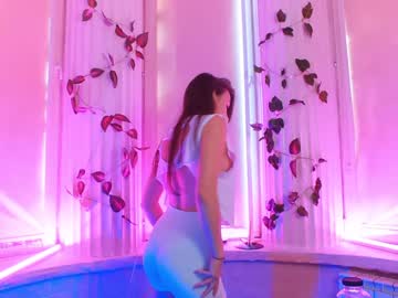Nude cam girl luna_drips image #1880806