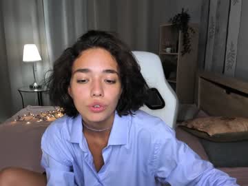 Nude cam girl ella_flare image #2508322